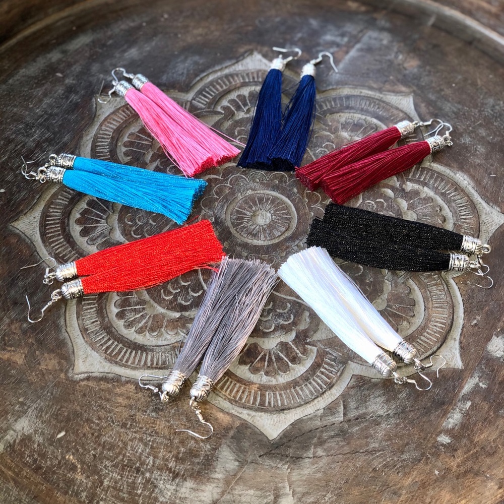 🌼2/$20🌼Boho Black Fringe Tassel Dangle